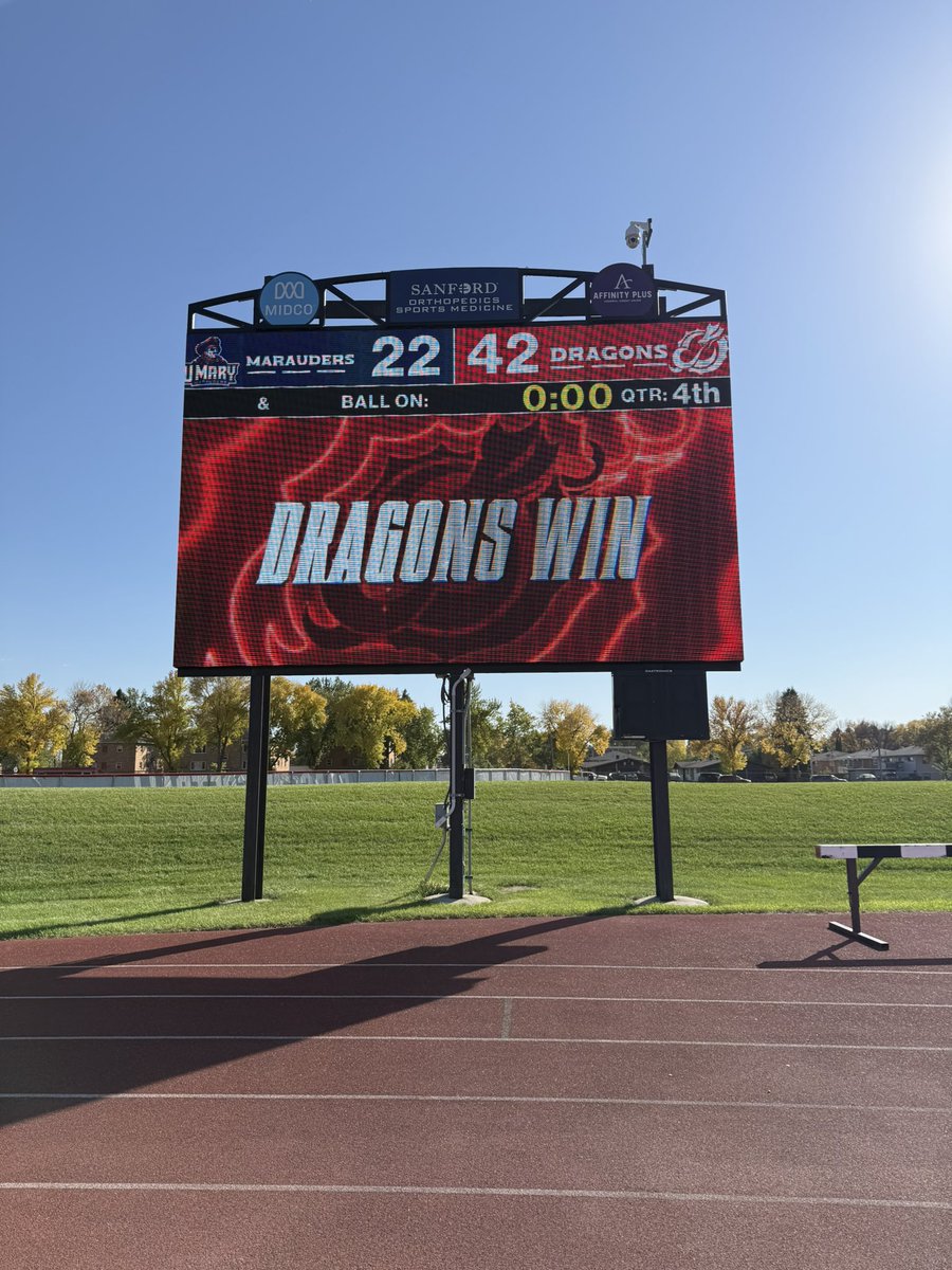 needhamchris_'s tweet photo. #DragonsWin https://t.co/4gCy4r6POG