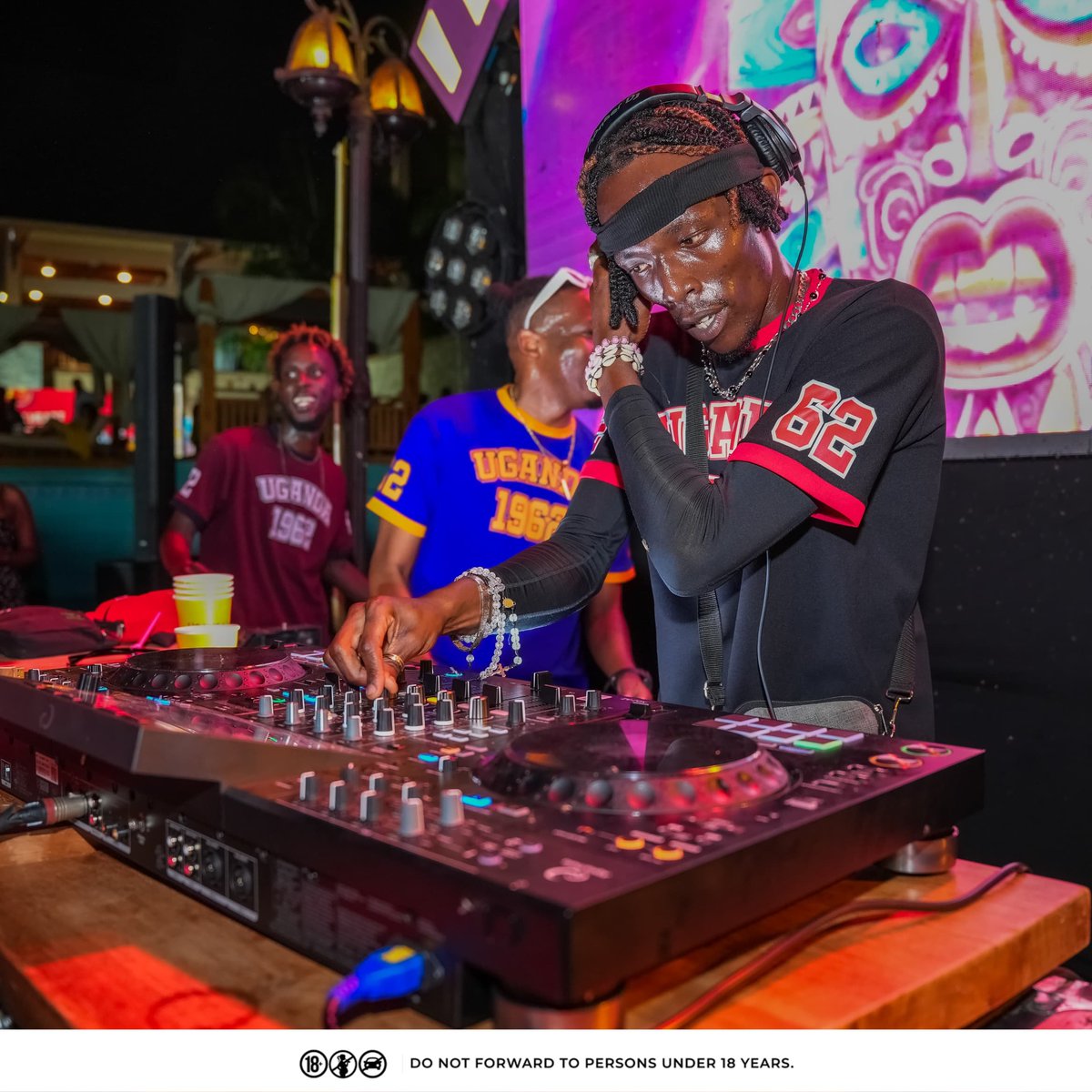 MBU's tweet photo. The vibes just keep getting better 😮💨🔥
#ZonkeAfrica #SoUg https://t.co/9qV8OhHxoU