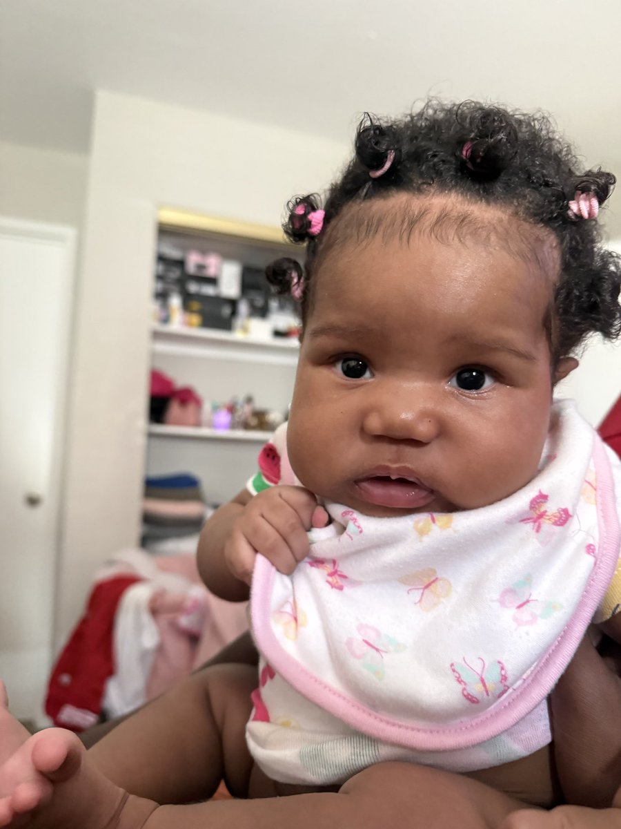 ayeebankey_'s tweet photo. i love being your mom 🥺🩷🫶🏾 https://t.co/6AW5BtouNY