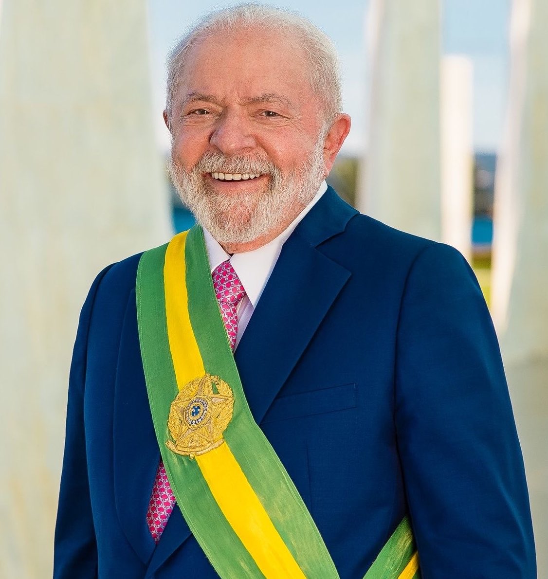 PortalBabados's tweet photo. 🚨Grazi Massafera reafirma voto em Lula e faz crítica à direita: “Feminismo incomoda mais que feminicídio, porque a ideia de uma mulher morta é mais tolerável do que a ideia de uma mulher livre.” https://t.co/4bulLeZfGA