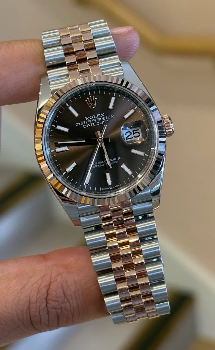 Rolexclocks's tweet photo. Rolex DateJust https://t.co/Xl0pzyV18o