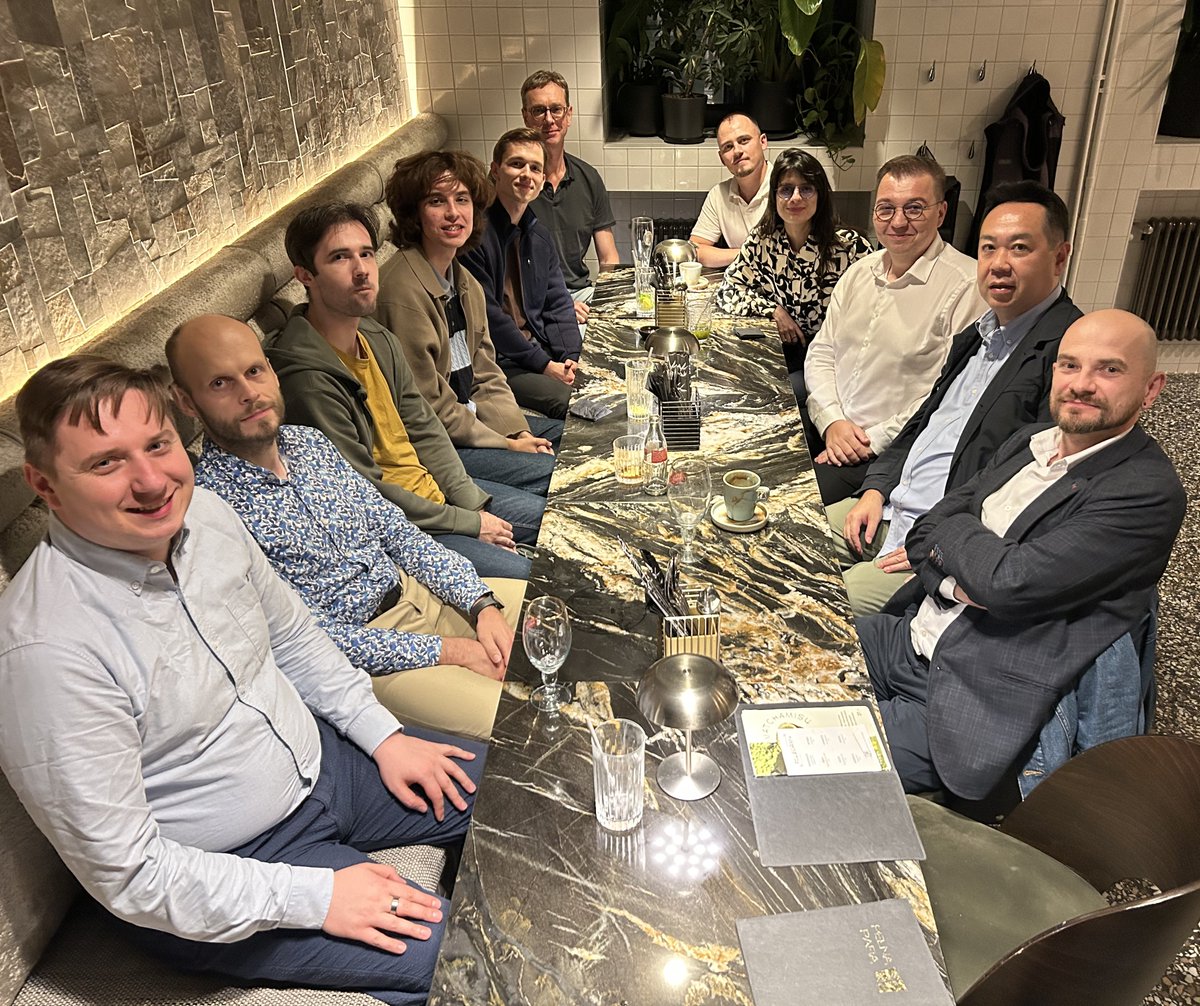QuantMol's tweet photo. 🍽️🎓 Group dinner to celebrate the start of the academic year and bid farewell to Dr Marcin Gronowski @Gronowski_M and Dr Tymon Killich @TymonKilich, who left the group to start as assistant professors in Warsaw and Gdańsk! 👏🚀 With special guest Prof. Żuchowski @Piotr_Fizyk! 🤝 https://t.co/oSCstSDEOv
