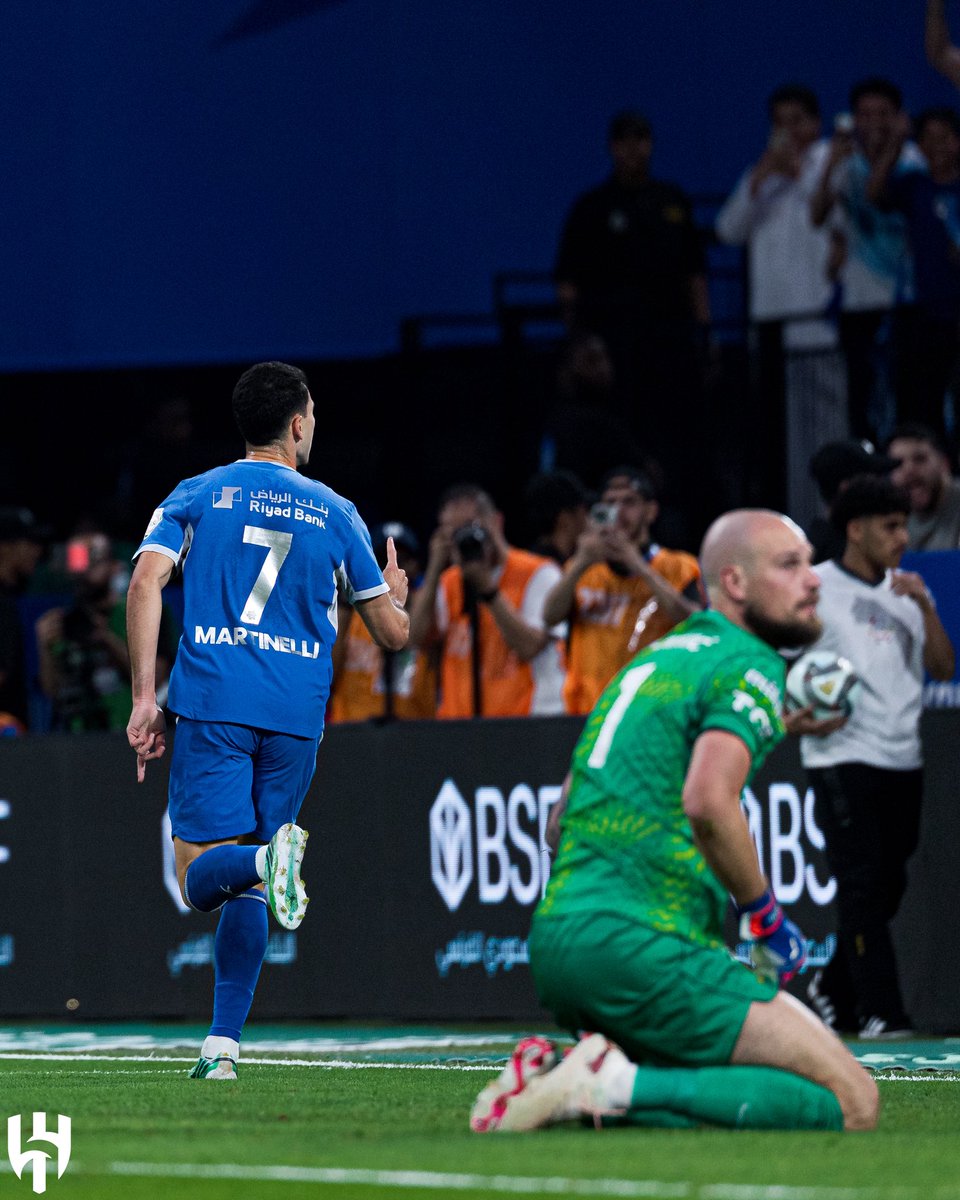 Alhilal_EN's tweet photo. A familiar ending to a tiger’s tale 💙 https://t.co/Pf6NP4y7br