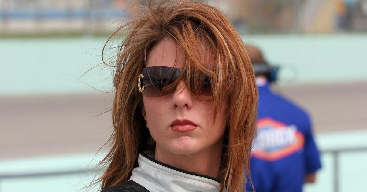 OKMagazine's tweet photo. NASCAR driver Jennifer Jo Cobb was ordered to pay $850K after having an affair with a married man. https://t.co/Me56dGy1rJ https://t.co/uhTznfnnGs