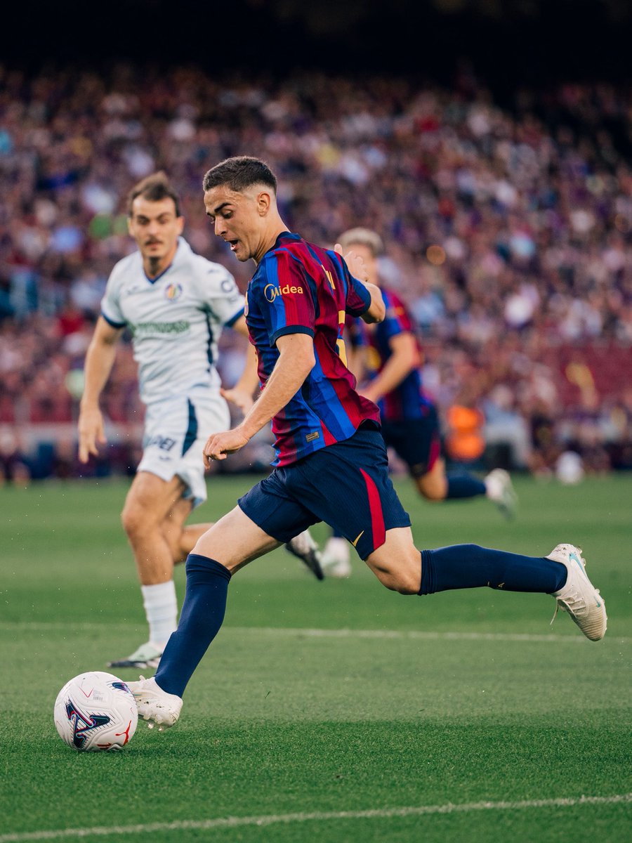 pablogavi's tweet photo. Vuelta a la competición con victoria para encarar este mes exigente que nos viene por delante. ¡Todos juntos! #ForçaBarça 💙❤️ https://t.co/lhIY5ulB1w
