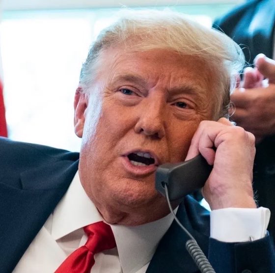 BRICSinfo's tweet photo. JUST IN: 🇺🇸🇷🇺 Kremlin says Russian President Putin and US President Trump were so friendly during their 90-minute call that neither wanted to hang up first. https://t.co/WUcHUA8zYf