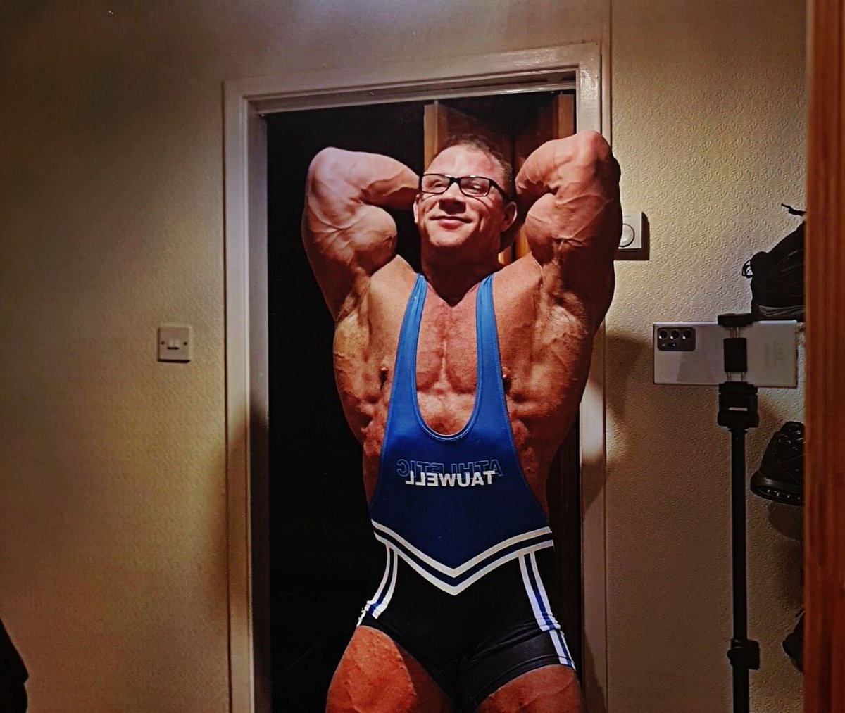 MaxSteelMuscle tweet picture