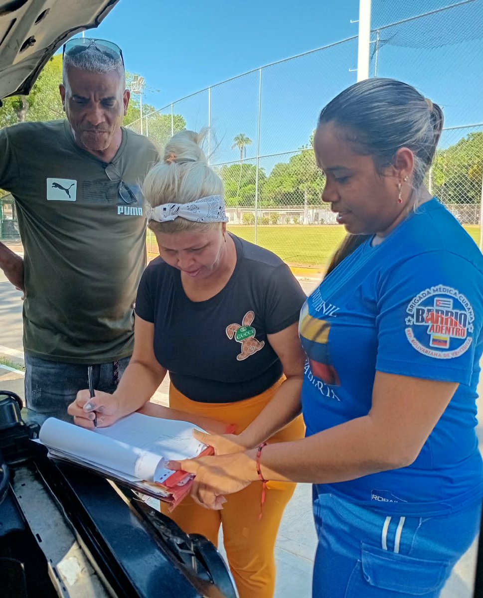 cubacooperaven's tweet photo. En Anzoátegui realizamos el Día de la Técnica de Transporte con la fiscalización de la Dra. Yaumara Fernández y el equipo de aseguramiento. Garantizamos la movilidad de nuestras batas blancas en todo el estado. 🇨🇺🤝🇻🇪

#CubaCoopera #CubaPorLaVida https://t.co/wUw4G0gwRH