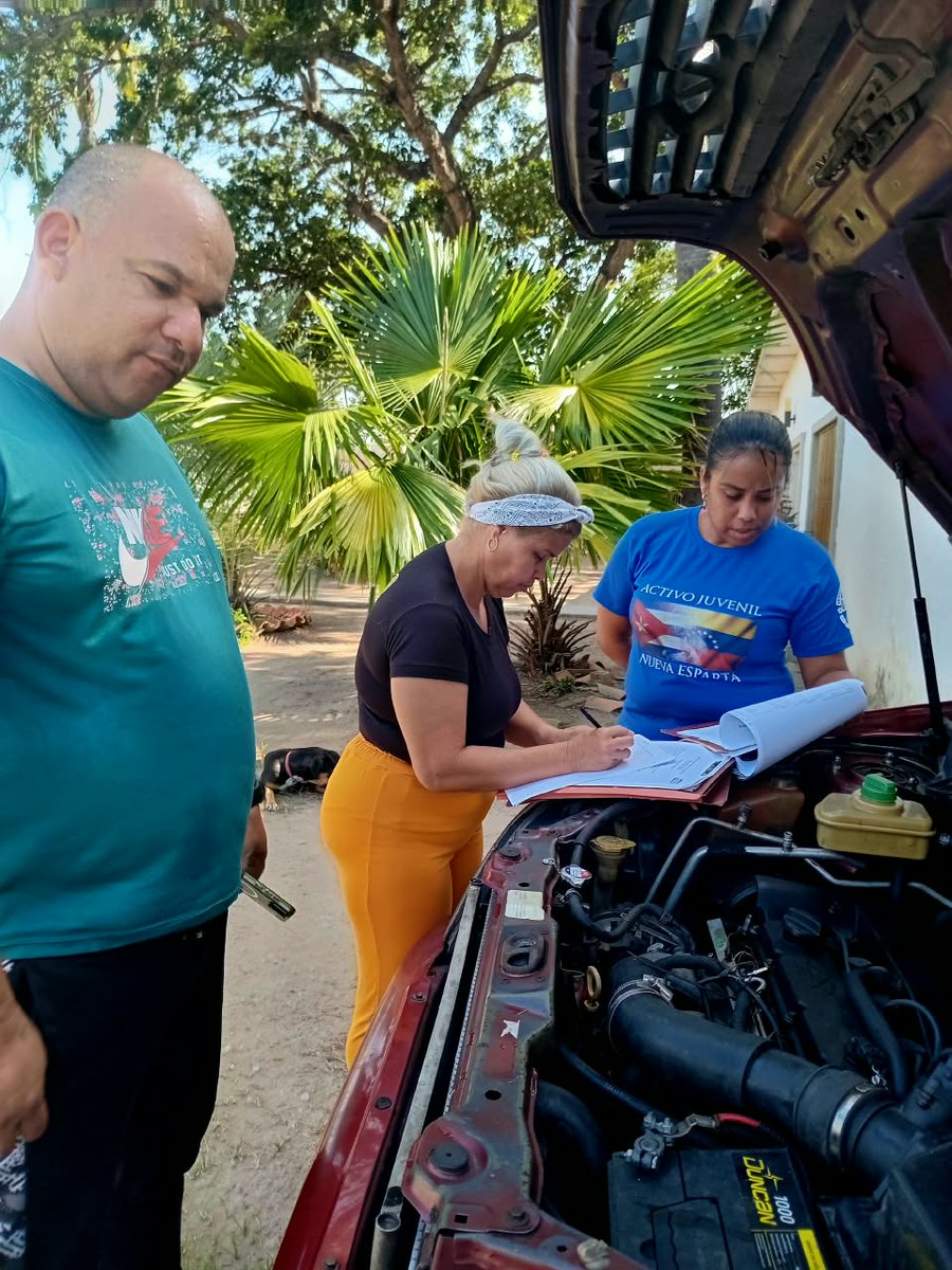 cubacooperaven's tweet photo. En Anzoátegui realizamos el Día de la Técnica de Transporte con la fiscalización de la Dra. Yaumara Fernández y el equipo de aseguramiento. Garantizamos la movilidad de nuestras batas blancas en todo el estado. 🇨🇺🤝🇻🇪

#CubaCoopera #CubaPorLaVida https://t.co/wUw4G0gwRH