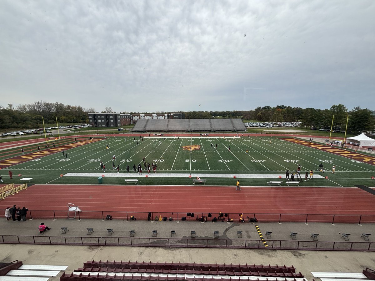 JacksonLightcap's tweet photo. Let the Homecoming festivities continue! Central State (3-3 OVR,3-1 SIAC) hosts conference foe Tuskegee (2-3 OVR, 2-1 SIAC) for their 2026 Homecoming.

I’ll have the PxP alongside former Ohio State Buckeye @jimmiebell. Join us & the entire broadcast crew today at 12:45 PM ET as we prep for a 1 PM kickoff!

https://t.co/Y1nPbtuoZe

@TheSIAC @GoMarauders_ @GoMaraudersFB @SkegeeFootball @MyTUAthletics @D2HBCUFOOTBALL @TKDSSports @HBCUSports1