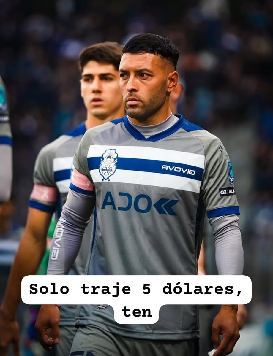 Pieldezorro22's tweet photo. Shhh silencio 🤫 que empezó mi serie favorita 

#CGE #GELP https://t.co/24edeQ8jeR