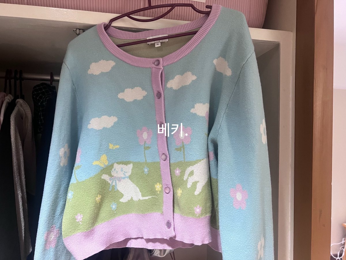 baekkieeee's tweet photo. ส่งต่อ เสื้อกันหนาว Pomelo #Pomelo สภาพดี
size XL ดูรูปเพิ่มเติม
ราคา 240.- รส พร้อมโอนลดได้นะคะ
สนใจDMค่ะ🙇🏻♀️
#ส่งต่อเสื้อผ้ามือ2 #ส่งต่อเสื้อผ้าราคาถูก #เสื้อกันหนาวมือ2 #เสื้อกันหนาวมือสอง #ส่งต่อเสื้อกันหนาว #ส่งต่อเสื้อผ้ามือสอง #ส่งต่อเสื้อผ้า #hmthailand #Pomeloมือสอง https://t.co/w7sgl0YkOz
