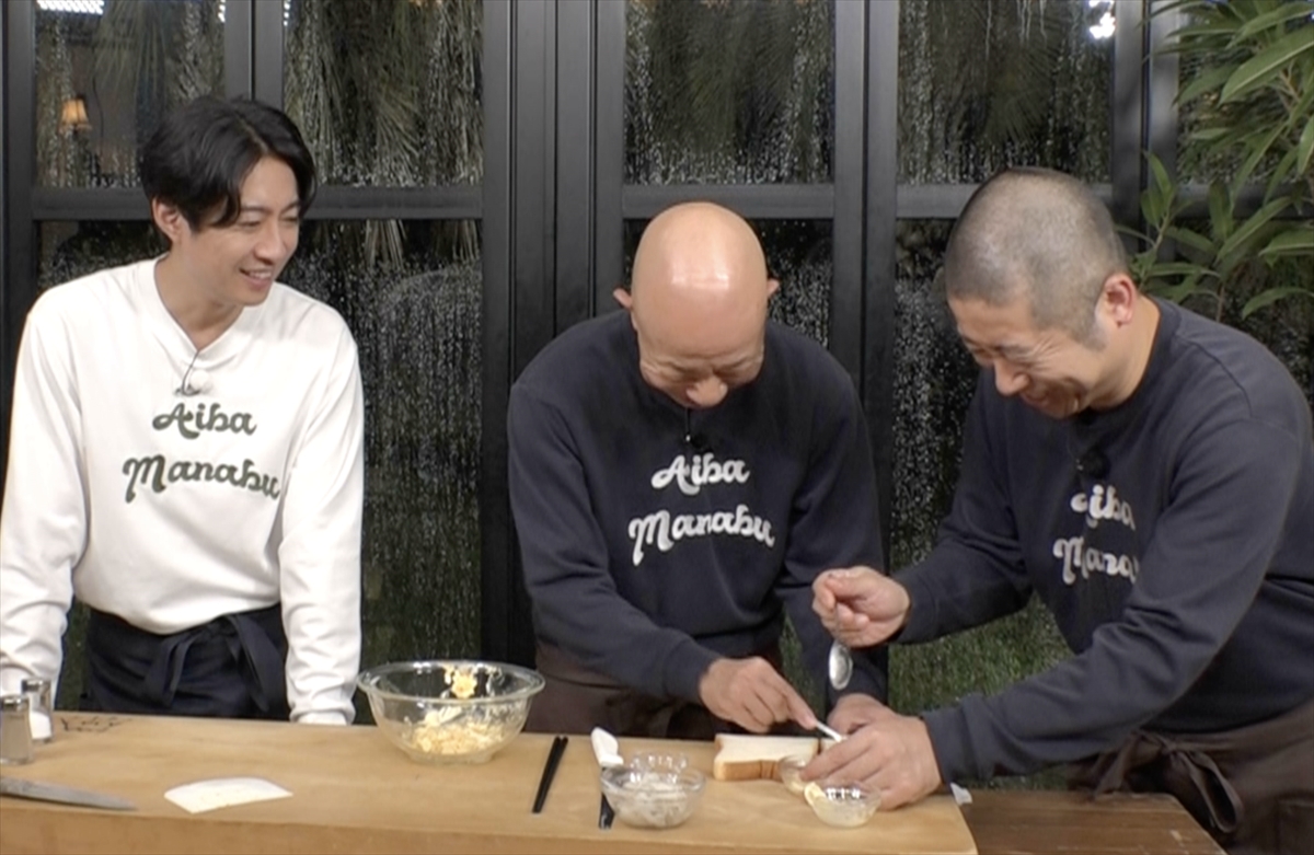 tv_life's tweet photo. 『相葉マナブ』相葉雅紀が泥まみれで旬のれんこんを収穫
農家さん直伝の絶品料理も堪能
“心の穴を埋めてくれるもの”トークも

🔻記事＆写真はこちら
https://t.co/6bE7ePDN35

#相葉マナブ https://t.co/p4R7wswpiG