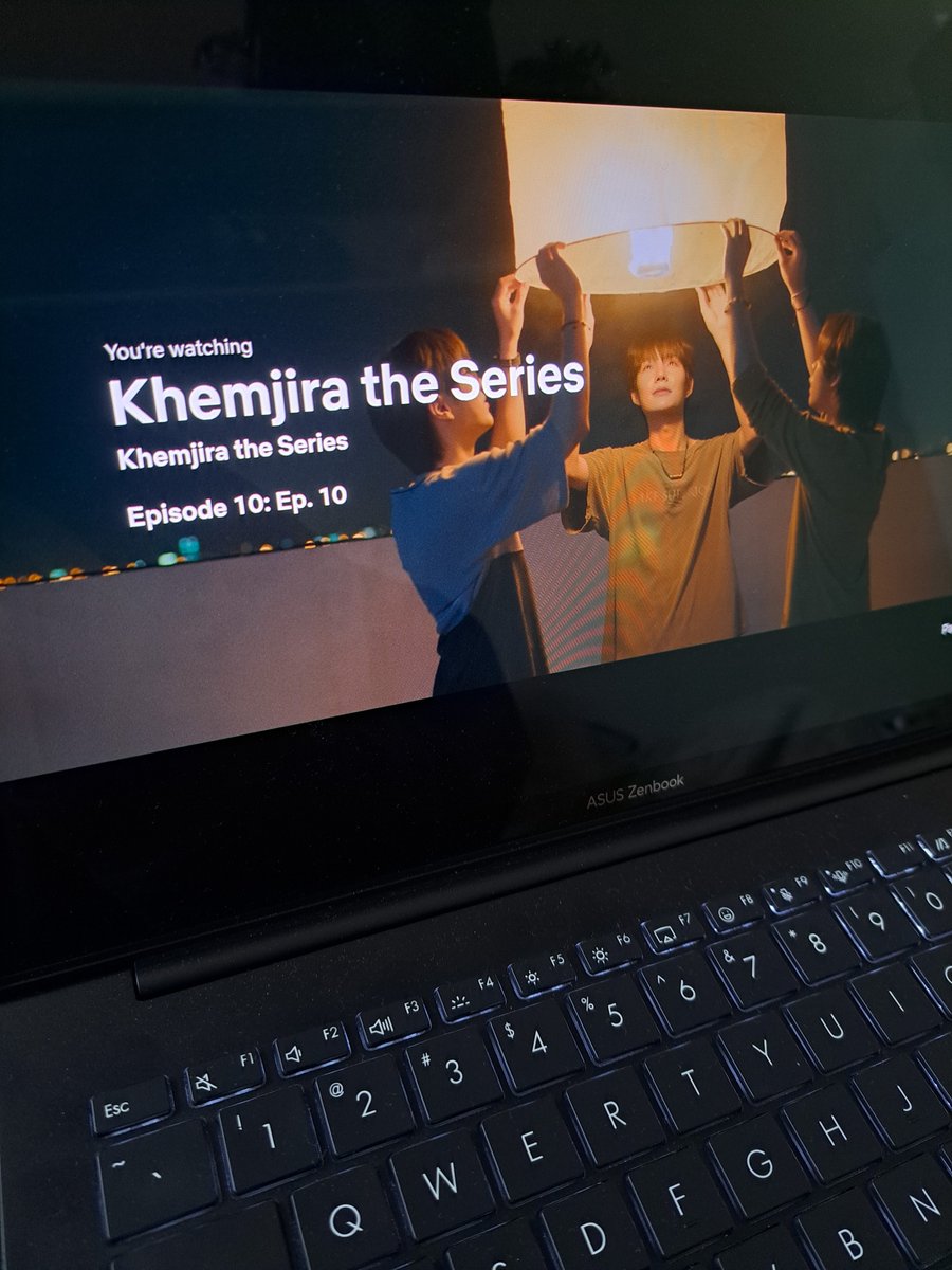 SokolateC's tweet photo. Their friendship is so dear to me 🥹🥹 

KHEMJIRA FOREVER IS COMING  #KhemjiraRewatchEP10 https://t.co/Y5XVvDoOXQ