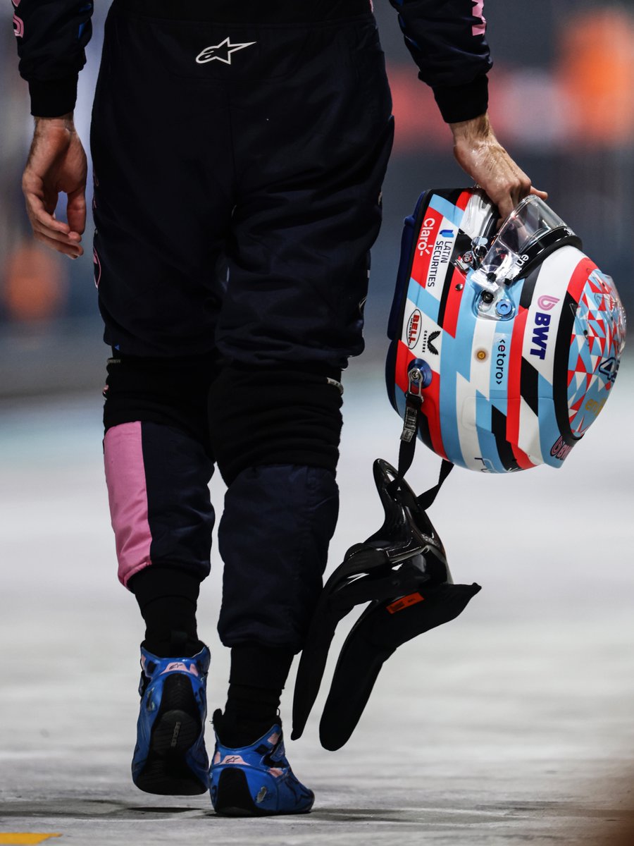 AlpineF1Team's tweet photo. Keep that head up, @FranColapinto. Plenty more opportunities tomorrow 👊 https://t.co/CroCizMj6n