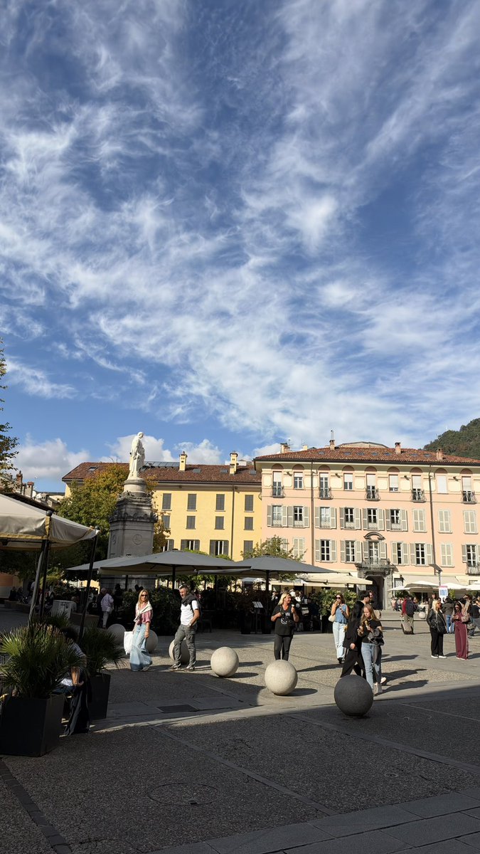 en3lli's tweet photo. Como🇮🇹 https://t.co/oM1u5q78W2