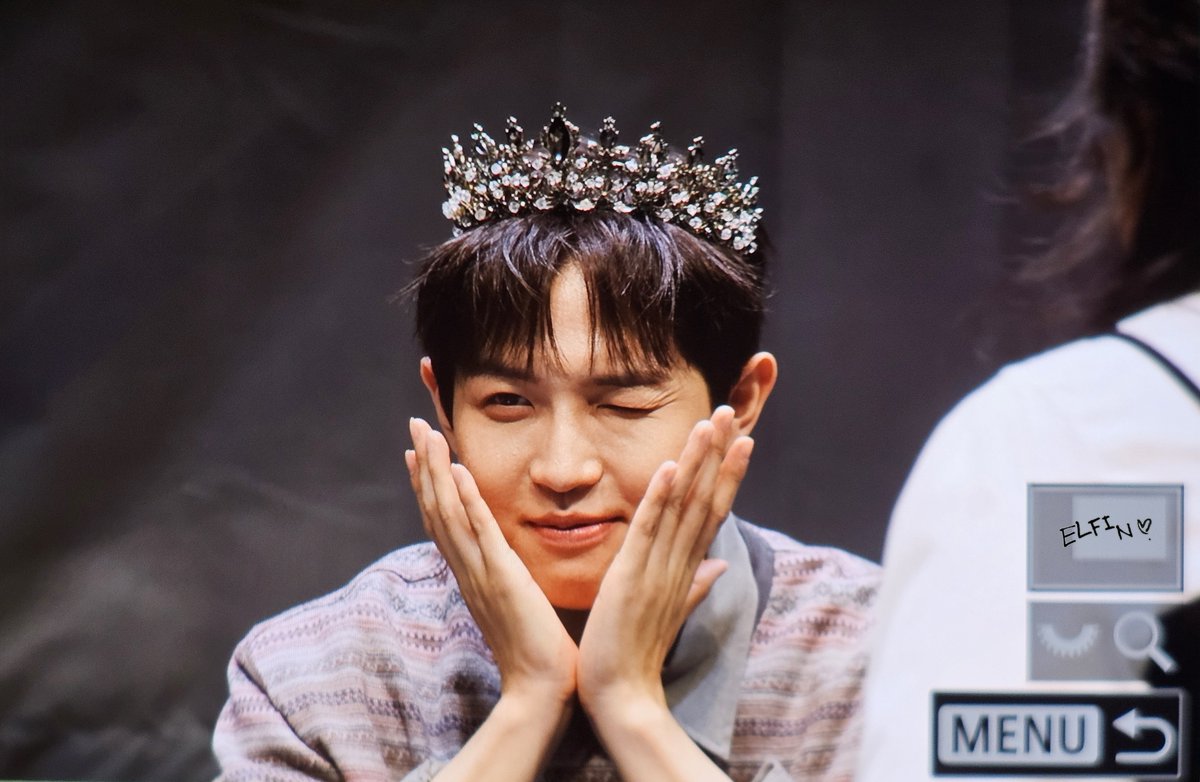 ELFIN_527's tweet photo. 26.10.10 첫팬 

#김재환 #KIMJAEHWAN https://t.co/WDPPSqcQvL