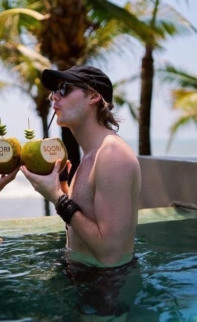 dailymichaeltit's tweet photo. fuck https://t.co/9NEFaNxrvq