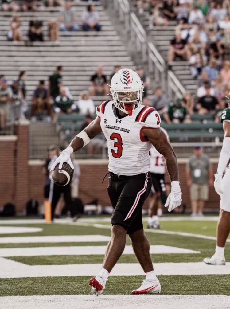 Ethan_Covil's tweet photo. Couldn’t be more blessed and excited to attend the Gardner Webb U game on an unofficial visit today! Thank you to @GWUFootball @Jorayemorrriso1 @CoachShaw_Jake @CoachBennett_ https://t.co/XpIit9Og65