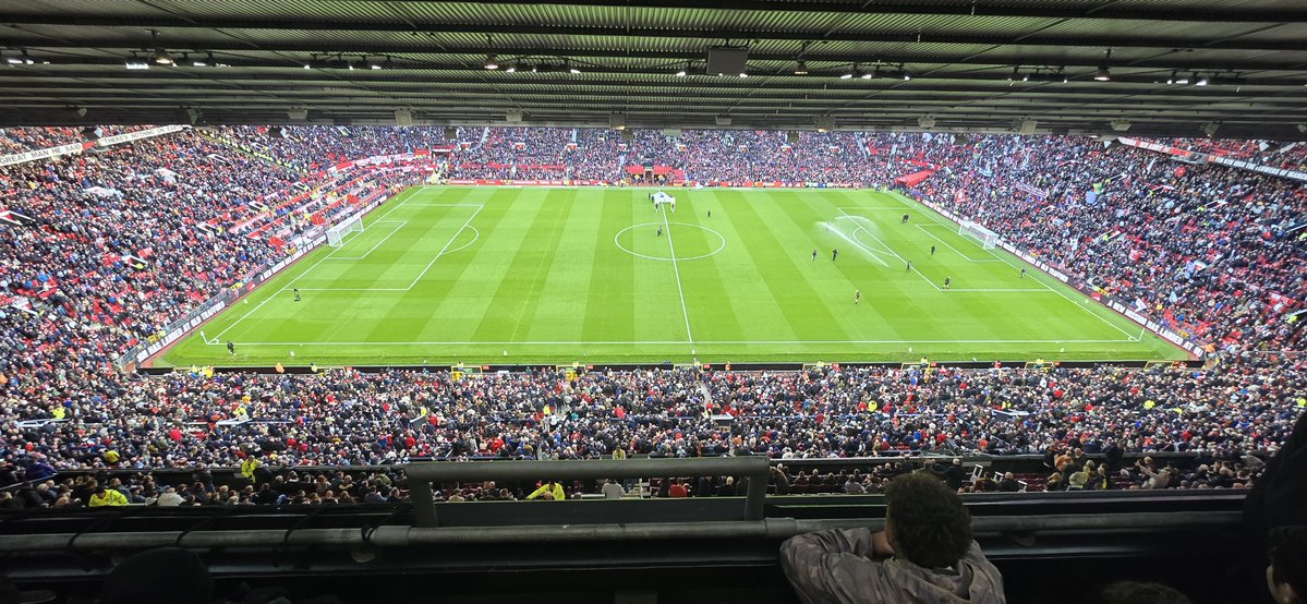CuriousCnnt's tweet photo. It's been a while,  UTFR!

#MUFC https://t.co/vtBp80yMUx