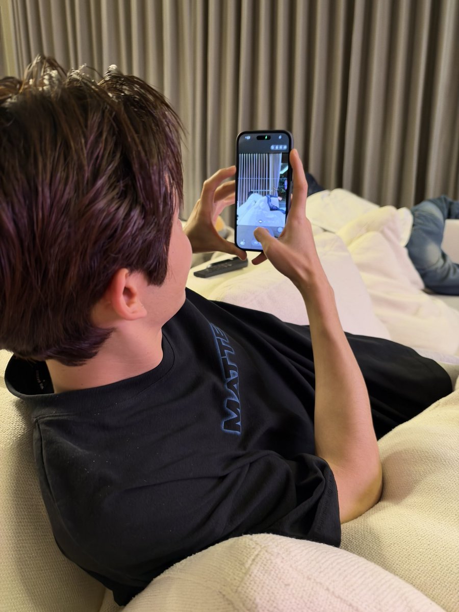chira_patt's tweet photo. เอ็นดูว่านหรอค้าบพี่เจมส์
MR FANBOY CHAPTER 7
#MrFanboyEP7 https://t.co/uj6D2fUphN