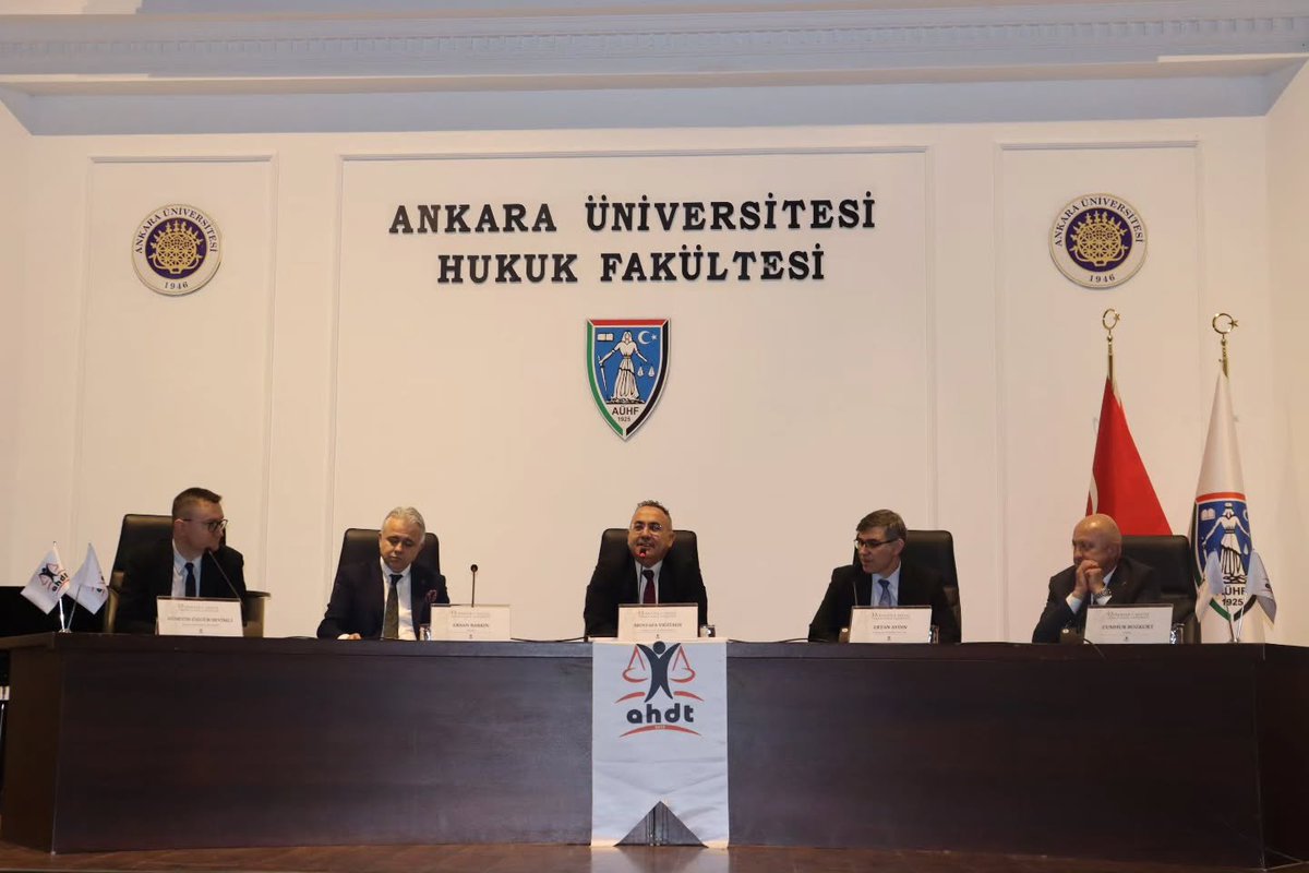 ahdt_hukuk's tweet photo. AHDT Arşiv | 31 Mart 2026

13. Mekteb-i Adliye Farazi Dava Yarışması´na katılımlarından dolayı tüm katılımcılara, jüri üyelerimize ve yarışmamıza katılan tüm takımlara teşekkür ederiz.

#ahdt #ankarahukukdüsüncetopluluğu #ankarahukuk https://t.co/40DkVcz5SH
