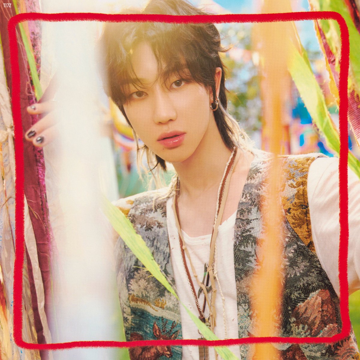 team17zip's tweet photo. [SCAN] SEVENTEENTH HEAVEN

— THE8
PM 2:14 VER.

#THE8 #디에잇 #徐明浩 #SEVENTEEN #세븐틴 https://t.co/cIol91gHIY