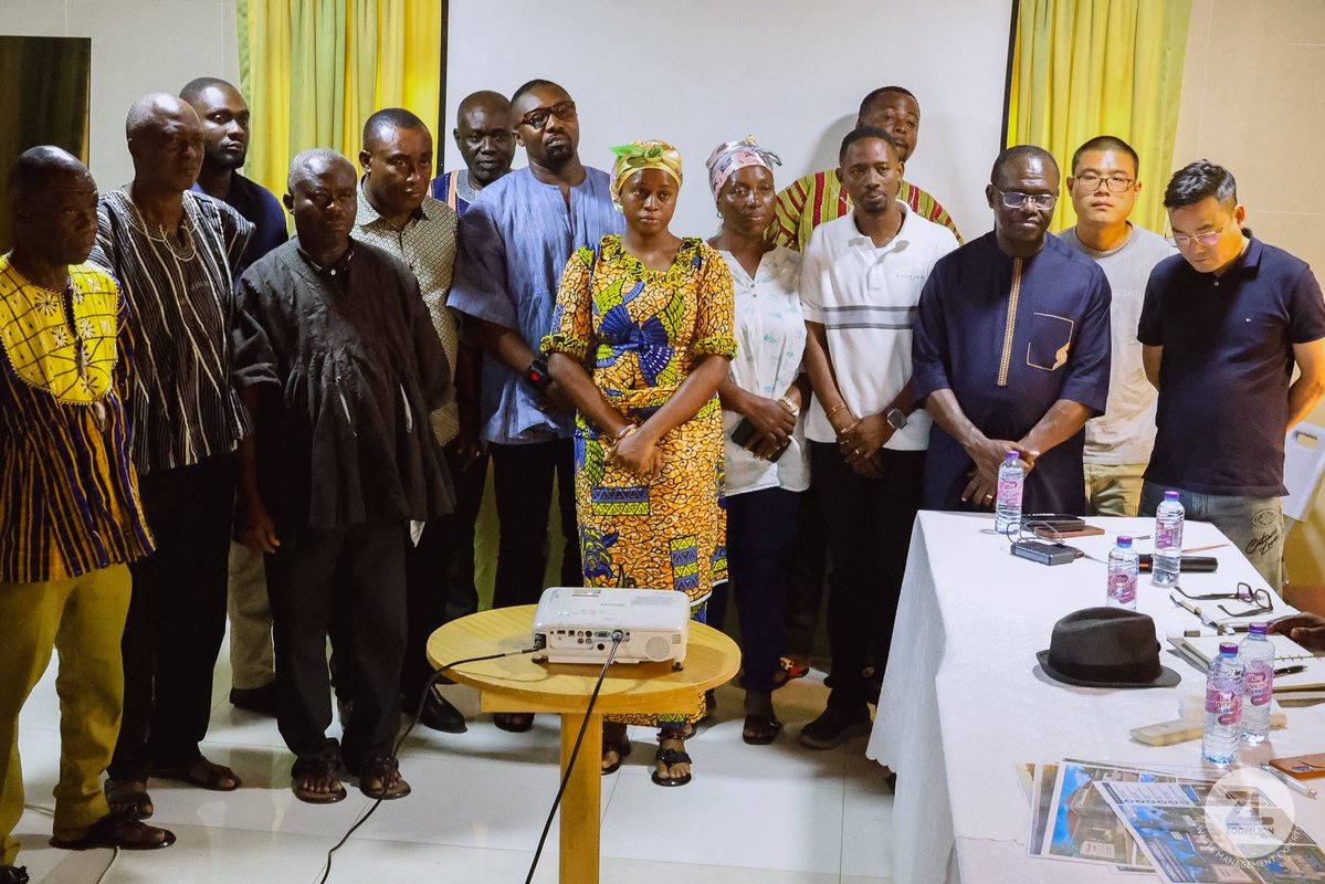 ZoomlionLtd's tweet photo. A 17-member committee, chaired by the Chief of Nsawam, Nana Kwamena Ansah 1, has subsequently been constituted to oversee and monitor the implementation of the commitments made at the meeting. #ZoomlionInterventions #ZoomlionGhana https://t.co/prt3Rgu1oK