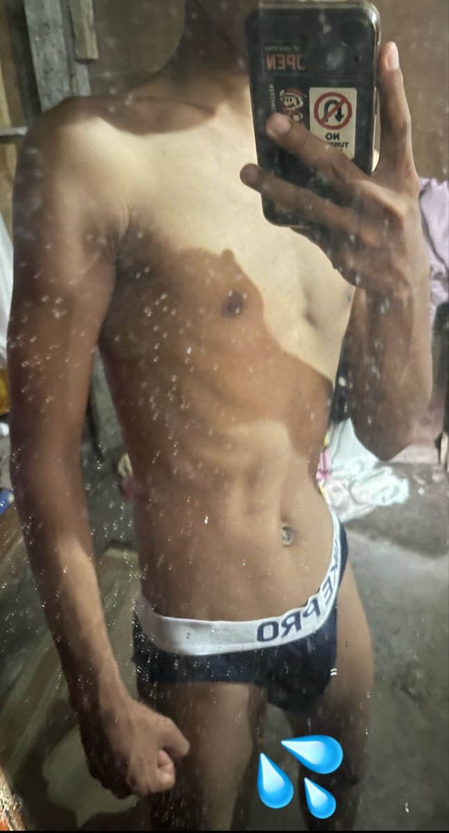 sallsyamm's tweet photo. 💧💦 https://t.co/bwrVpzgppI