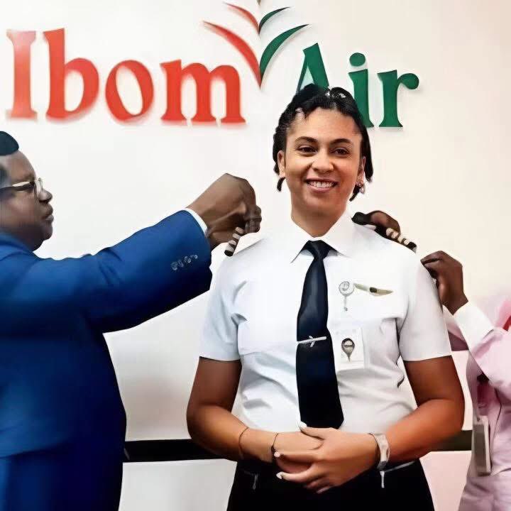 BrianEtimb98532's tweet photo. AKWA IBOM STATE FIRST FEMALE PILOT.

Aniema Medekong aptly fits this description. Violet Aniema Medekong Enahoro is the first Akwa ibom woman to pilot a plane, and the first Nigerian woman to fly Boeing737clasic.

A product of Federal Government Girls College , Calabar.. she obtained Bsc chemistry from the University of Calabar and served in Kano . While serving in kaduna old  airport as an intern  , an interest in aviation arouse... paving way for several scholarship applications to enroll in a flying school. 

Blessed with financial assistance, Aniema obtained her flying licence in South Africa, and subsequently attained aircraft type rating from France, Germany, UK, Sweden and Morocco.

She's flown in several airlines within Nigeria and and also flown the bombardier and Boeing 737. Coincidentally her husband Capt Mario Enahoro is also a pilot.. they became the first African couple (husband and wife ) to pilot a plane together.

Mrs Anniema story is a testimony to zeal and determination. Proudly Akwa Ibom.