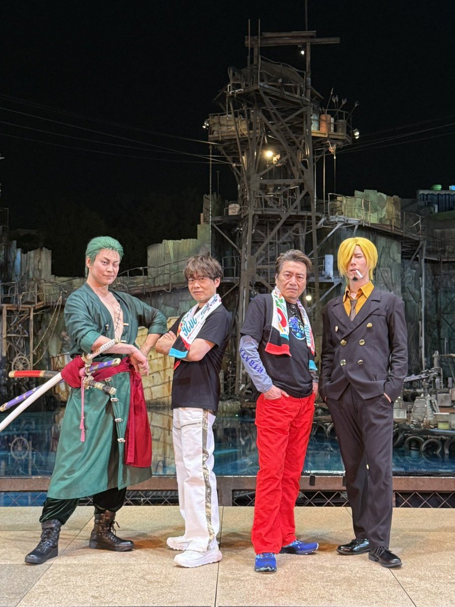 hiratapro's tweet photo. ★深夜に失礼致します。

大阪で評判のレストランで相席になったオッサンとは、その後もアチコチで遭遇しました。

なんか今日は爽やかだとか何とか言ってました。 https://t.co/QPTX50Vz21
