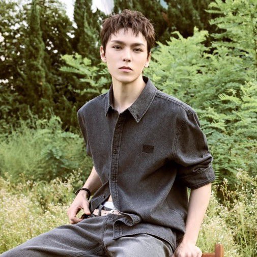 terr1bles's tweet photo. they really made him so dream boy next door here… it suits him so well https://t.co/p2JKYMlZRO