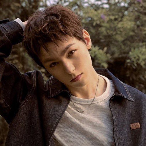 terr1bles's tweet photo. they really made him so dream boy next door here… it suits him so well https://t.co/p2JKYMlZRO
