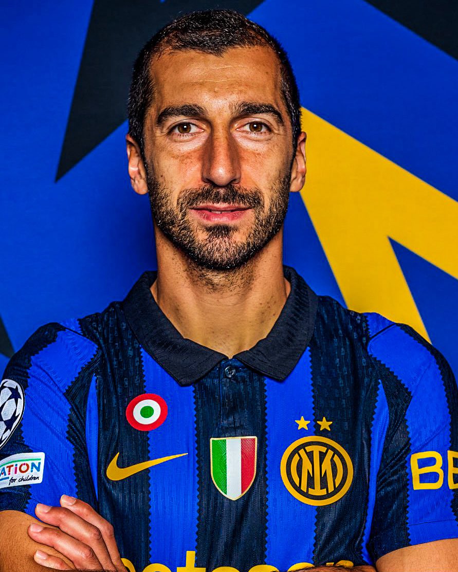 eurofootcom's tweet photo. 🚨🇦🇲 Henrikh Mkhitaryan (37) registered an assist for Inter. He's still going STRONG! 👏 

He started his senior career in 2006. Mkhitaryan continues to play 20 years later. ✨ https://t.co/v5lllUtRJG