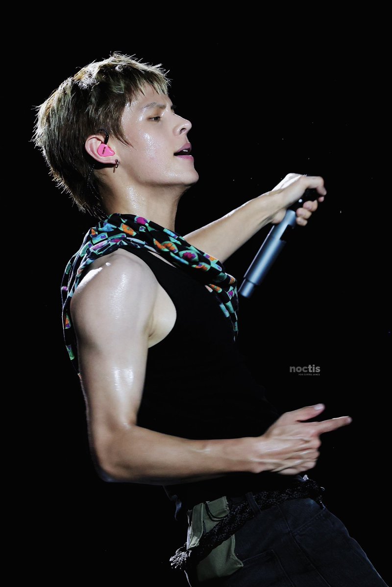 noctisj_s's tweet photo. 261009 💪🏻

#JAMES #제임스 #CORTIS #코르티스 https://t.co/4V04tIk7vc