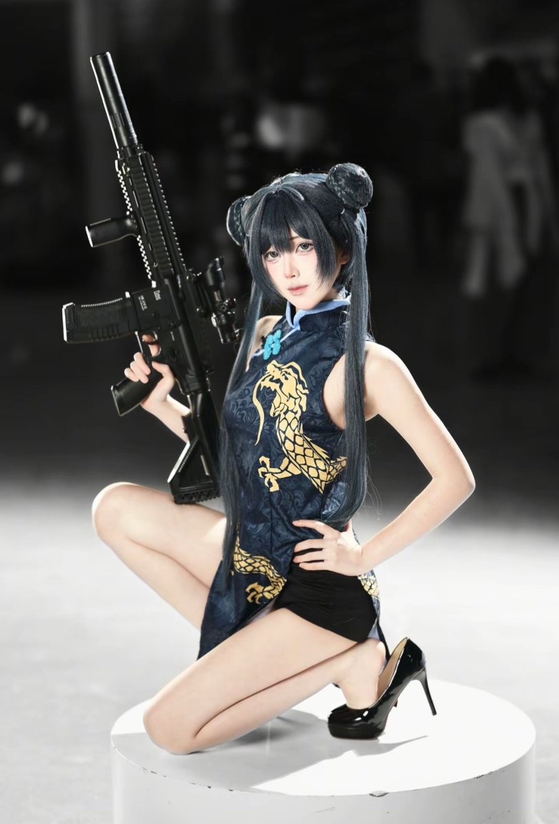 Nankawa1_'s tweet photo. 见识下妾身的手段吧，先生
#碧蓝档案 #妃咲 #cosplay https://t.co/Auz7z6jVV4