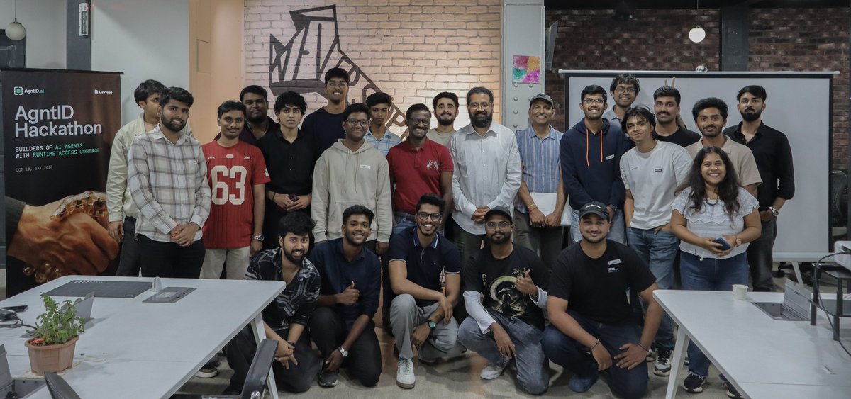 mugunth372's tweet photo. 🏆 Won the AgntID Hackathon! 🚀

Built, shipped, and won. Huge thanks to @devfolio and the @hiagntid team, the judges, and fellow builders for an amazing experience.

Took home a MacBook Neo! 🍎

Can’t wait for the next one. 🔥

#AI #Hackathon https://t.co/yyUXa7dn7a