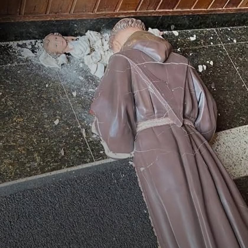 rauquetxt tweet picture