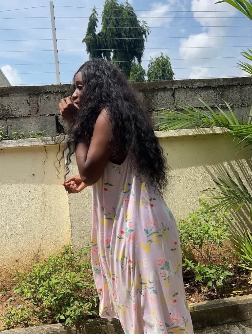 IfunanyaDelilah's tweet photo. My house rent is 1.5 million, I have just 500k. What can I do to to get 1 million 😩 https://t.co/LKsjlPXpeu