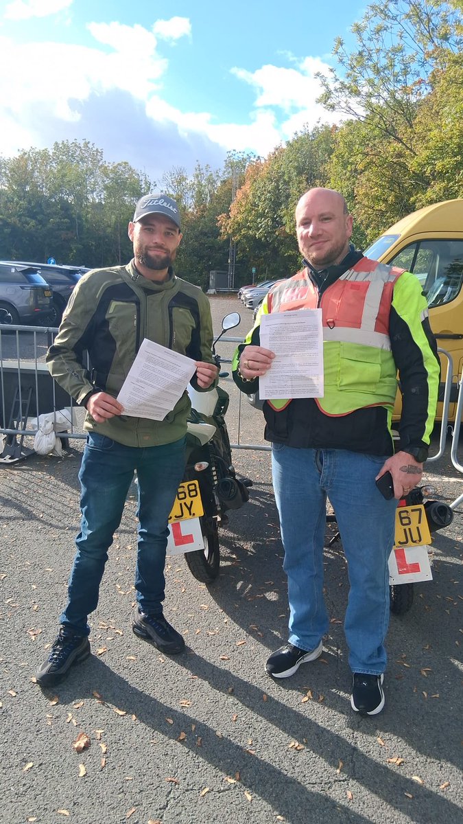 ApexMCT's tweet photo. Aaron and Dan completing their CBT today πποΈποΈ https://t.co/G9VjJwwqdh