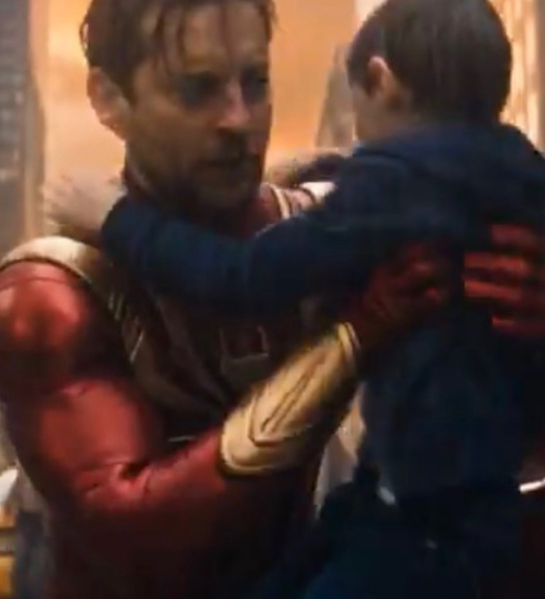 BuzzCrave_'s tweet photo. New look at Tobey Maguire in the Spider-Man suit in ‘AVENGERS: DOOMSDAY’.

In theaters this December.

(Timeory) https://t.co/d2rJmlY27K