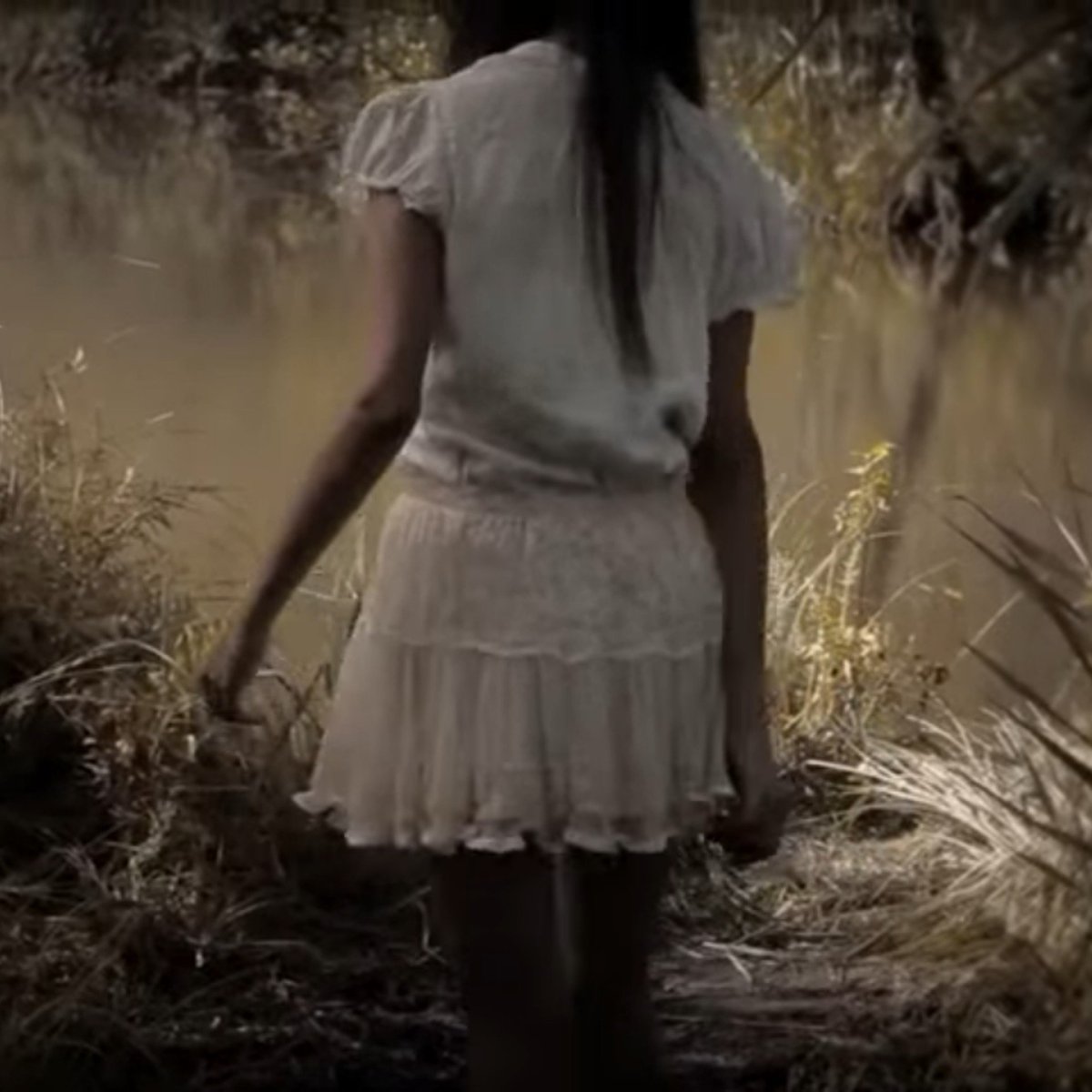 bannedesire's tweet photo. watching this film and omfg this #thinspo  ?? #edrtwt https://t.co/xmwSTM2SGD