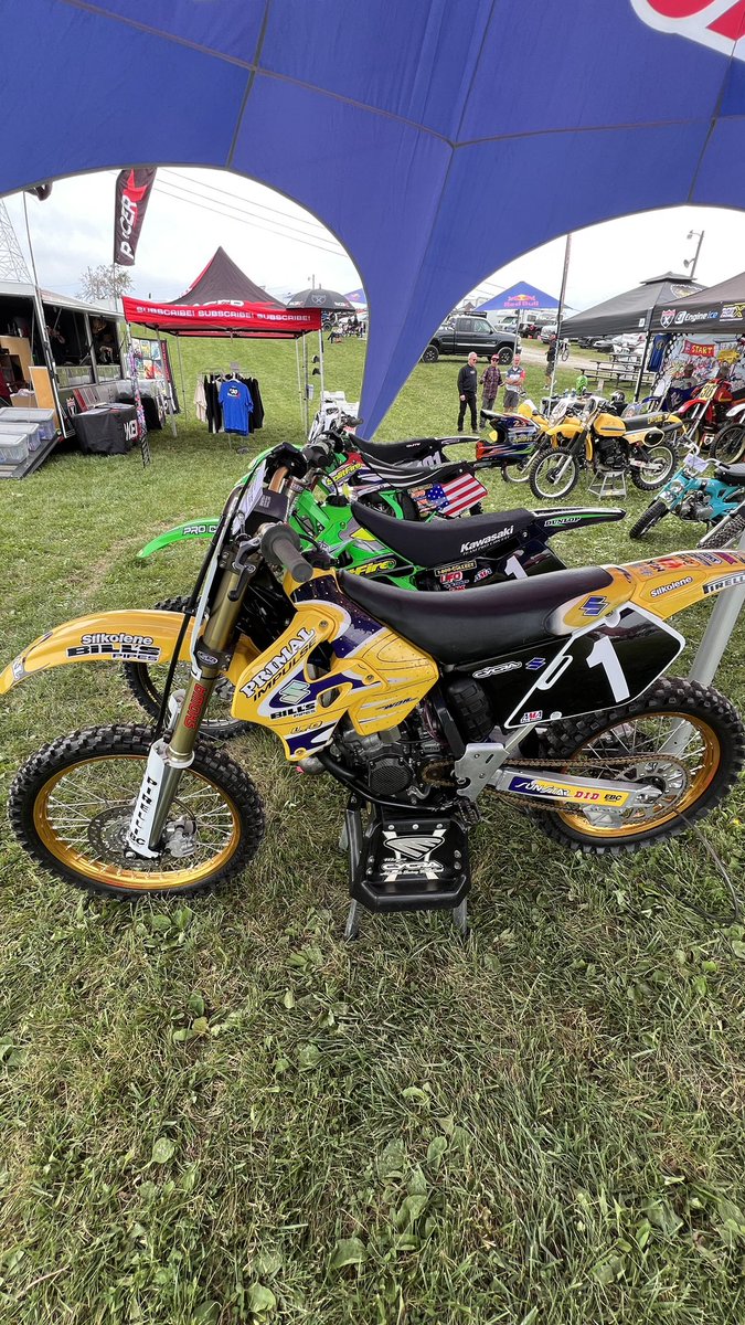 HighPointMX's tweet photo. Choose your vintage weapon ⚔️ @legendsandheroes 

@redbullusa @dayinthedirtouteast #HighPointRaceway https://t.co/rS6Pb3EDOf