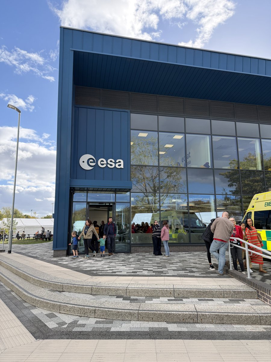 mynameissport's tweet photo. Had a great time at @esa open day as part of #WorldsSpaceWeek learning about space, science and more. As well got complimented a lot with my #ESAXPokemon and Pikachu fit. Hope to come back and see another open day soon! https://t.co/rDzw4sbyi0