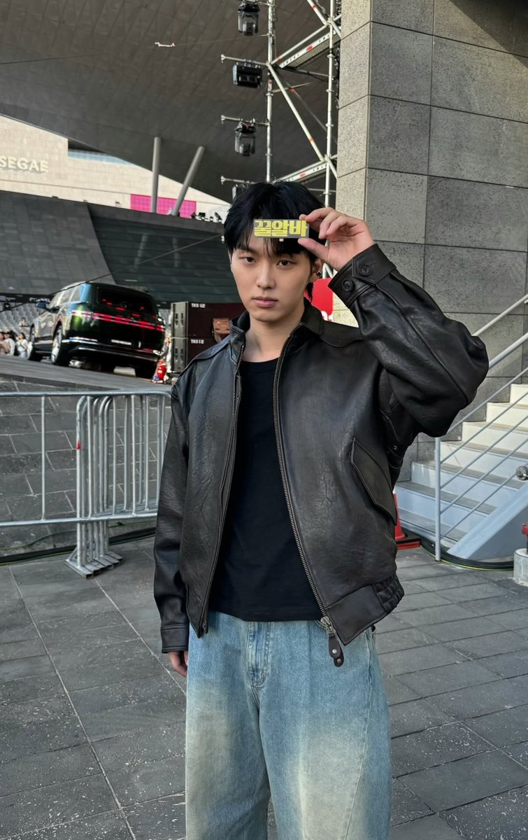 lletiyx's tweet photo. ai sinto uma admiração tão grande pelo choi 🥹 https://t.co/F8jCuLIFsQ