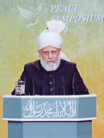 abdulnoor497's tweet photo. #AhmadiyyatForPeace
Advent of #ThePromisedMessiah & Imam Mahdi was a grt favour & #blessing of #Allah.
By prfctly folowing ours & his mastr & guide, #TheHolyProphet, Seal of Prophets, Messiah was snt as Khatamul Khulafah, Khatamul Auliya & Mujjaddid-e-Alf-e-Aakhir.
-The Caliph https://t.co/i7siEB1cHR