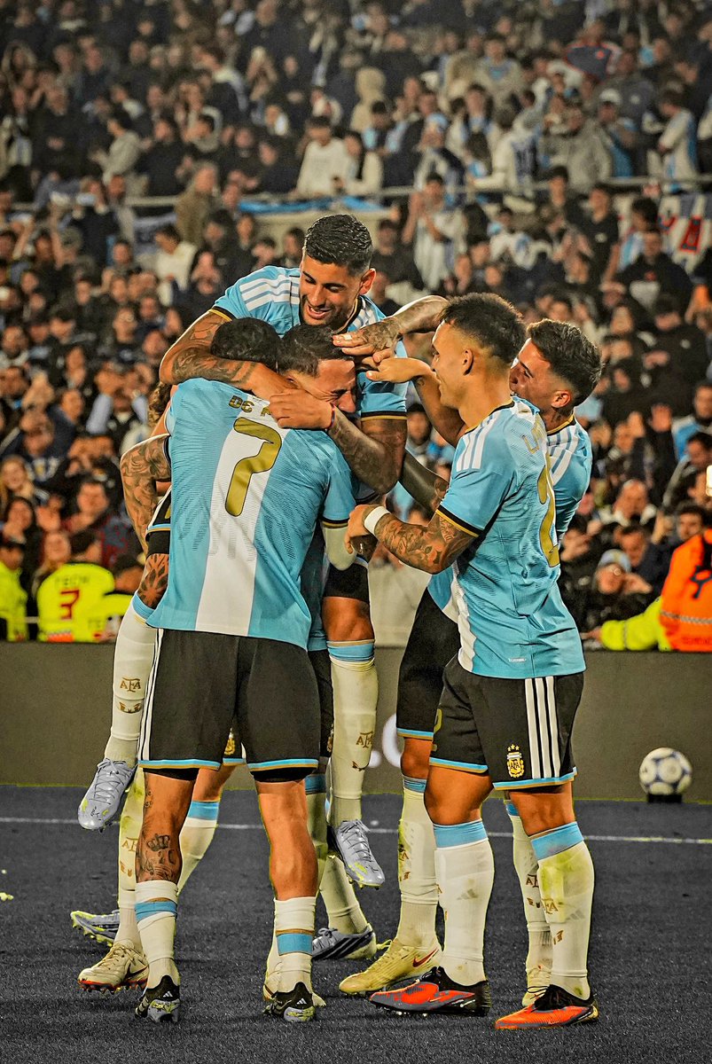 KUNJAN7029's tweet photo. From the heartbreaks to the pinnacle of the world. You didn’t just carry a shirt; you carried the hopes of millions people until destiny had no choice but to bow.

The greatest chapter in international football Closed that night. Gracias eternas,LEO MESSI 🇦🇷🐐

#Messi #Argentina https://t.co/A15oEL9zx4