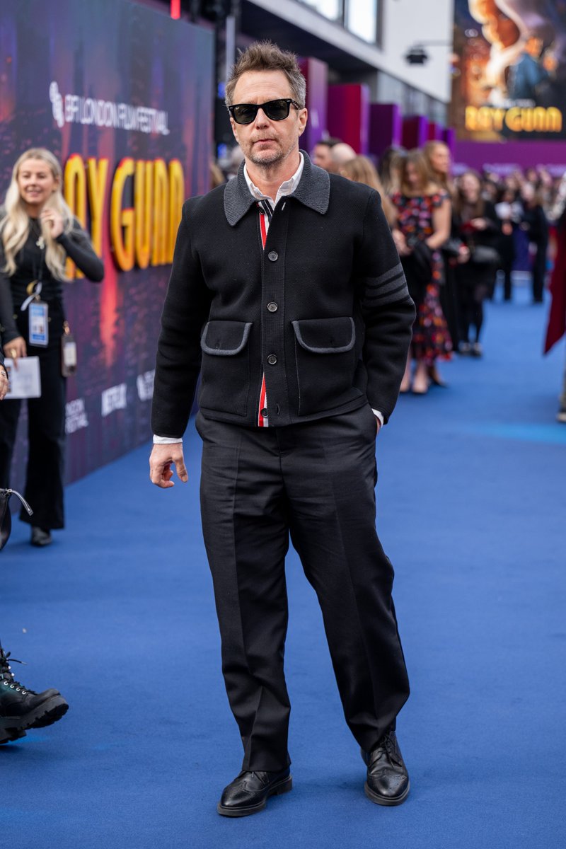 netflix's tweet photo. Sam Rockwell at the LFF premiere of RAY GUNN. https://t.co/hAMgkd3D6T