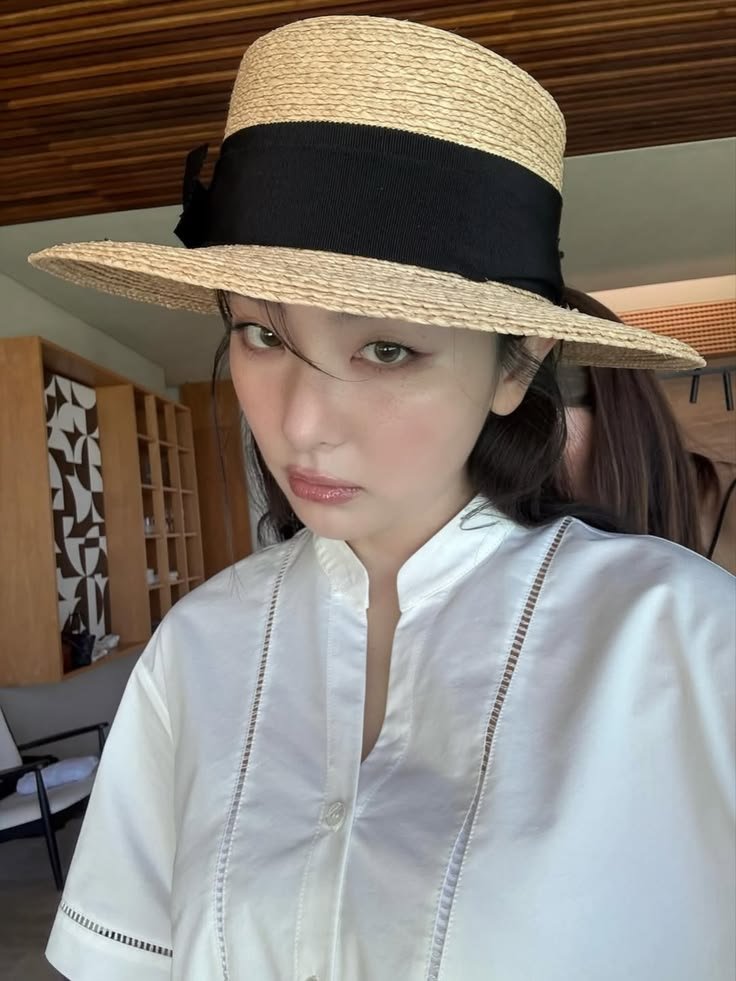 aguacomgask's tweet photo. morro que os reveluvs não precisam de foto IA porque a gente já tem fotos da seulgi vestida de lula https://t.co/RYbhpVha7j