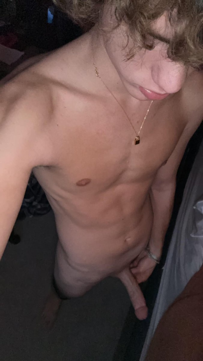faghole18's tweet photo. just turned 18, desperate to be used like a piece of faghole fuckmeat. real Alpha men only. don't be shy in the DMs #faghole #twink #gay #18 #gaynsfw https://t.co/hiXTv6SYkp